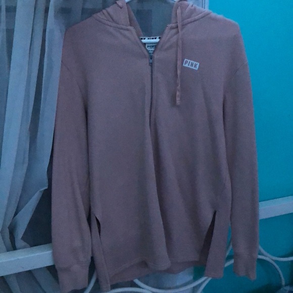 Sweater - Picture 1 of 3